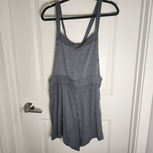 Torrid Monochrome Striped Shortalls Size 2 (2XL)